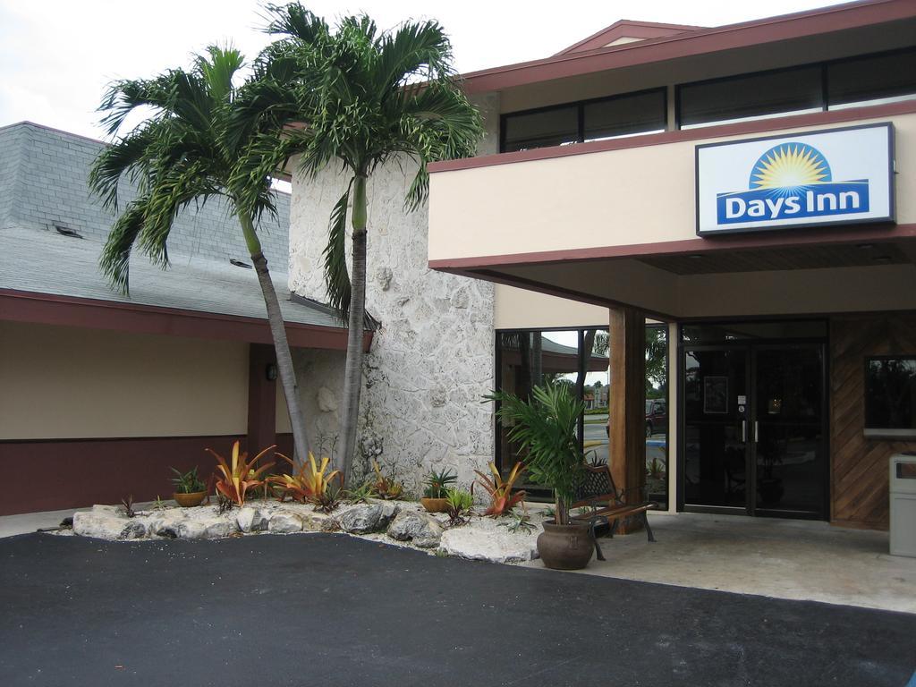 Garden Inn Homestead/Everglades/Gateway To Keys Exteriör bild